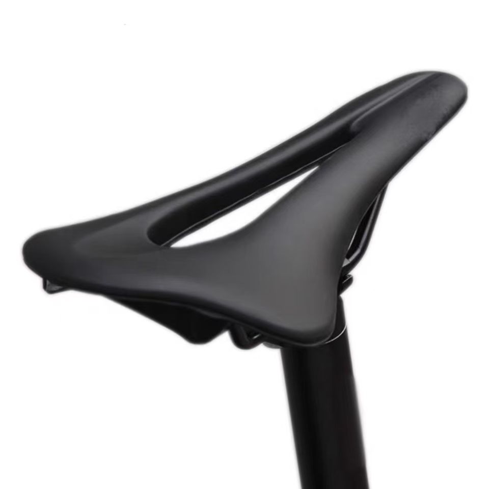 3K Carbon Fiber Saddle - Ultra Lightweight